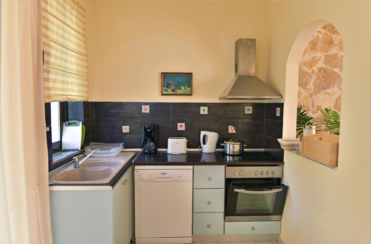 Villa Olive Farm à Agia Marina Extérieur photo
