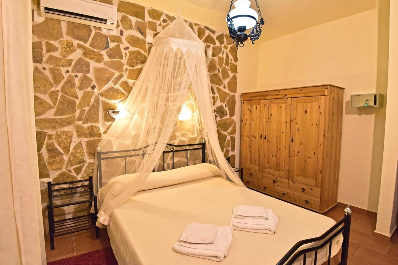 Villa Olive Farm à Agia Marina Extérieur photo